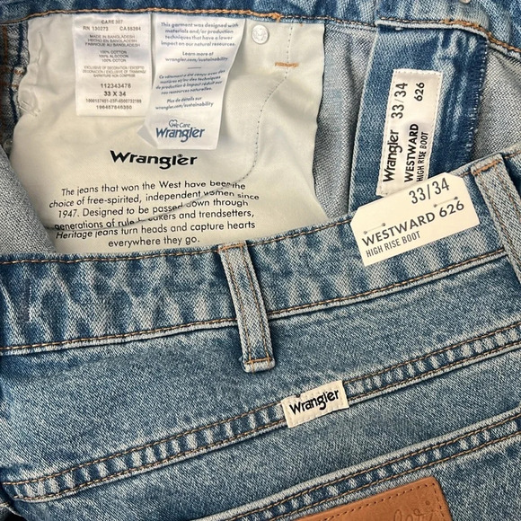 Wrangler Women’s Westward 626 High Rise Cotton Boot Cut Jeans Size 33 - Picture 16 of 16